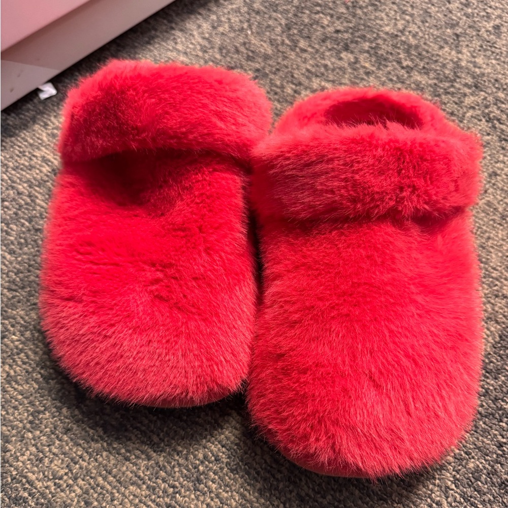 CROCS Classic Cozzzy Luxe Slipper Raspberry Colored W10/M8